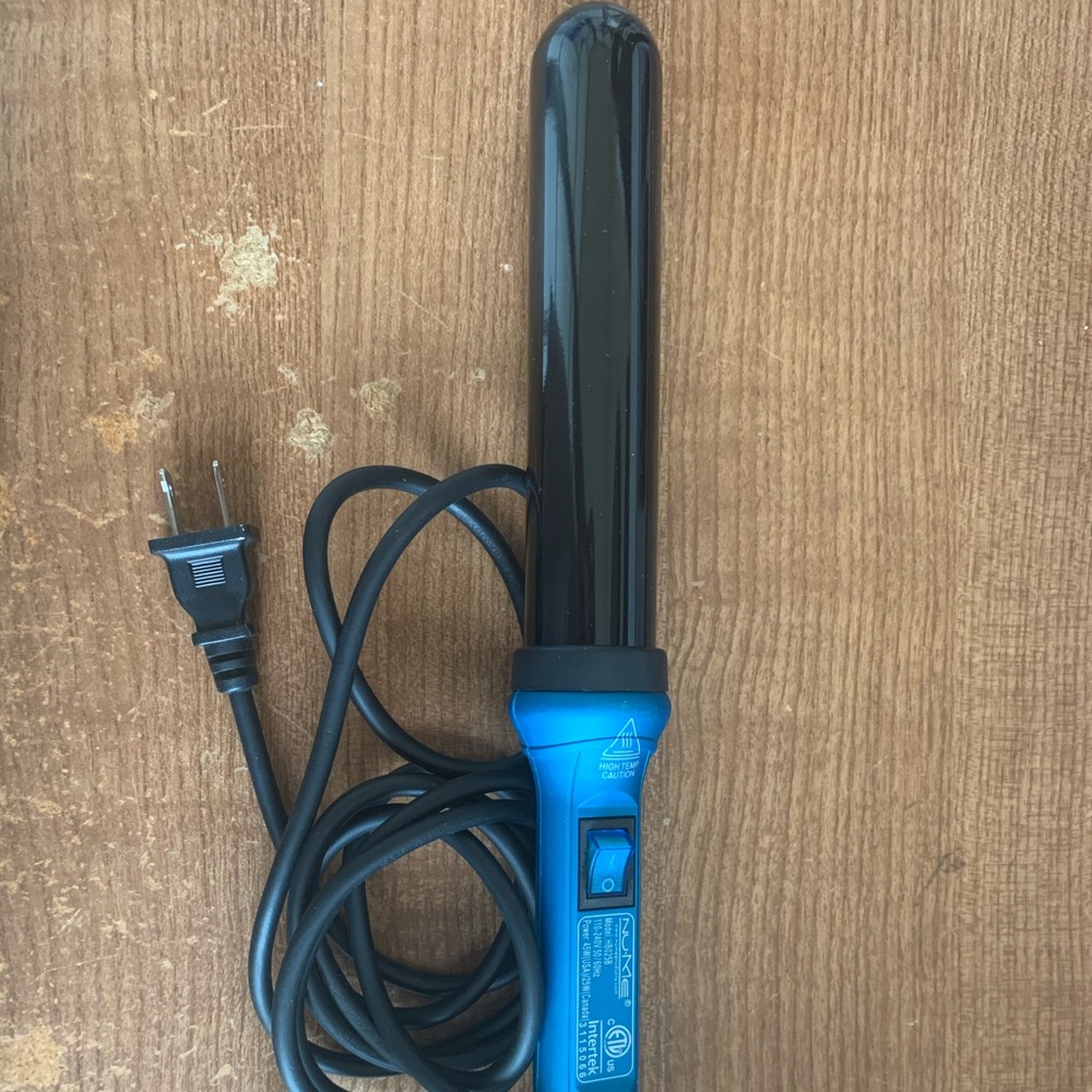 Nume 32mm curling wand